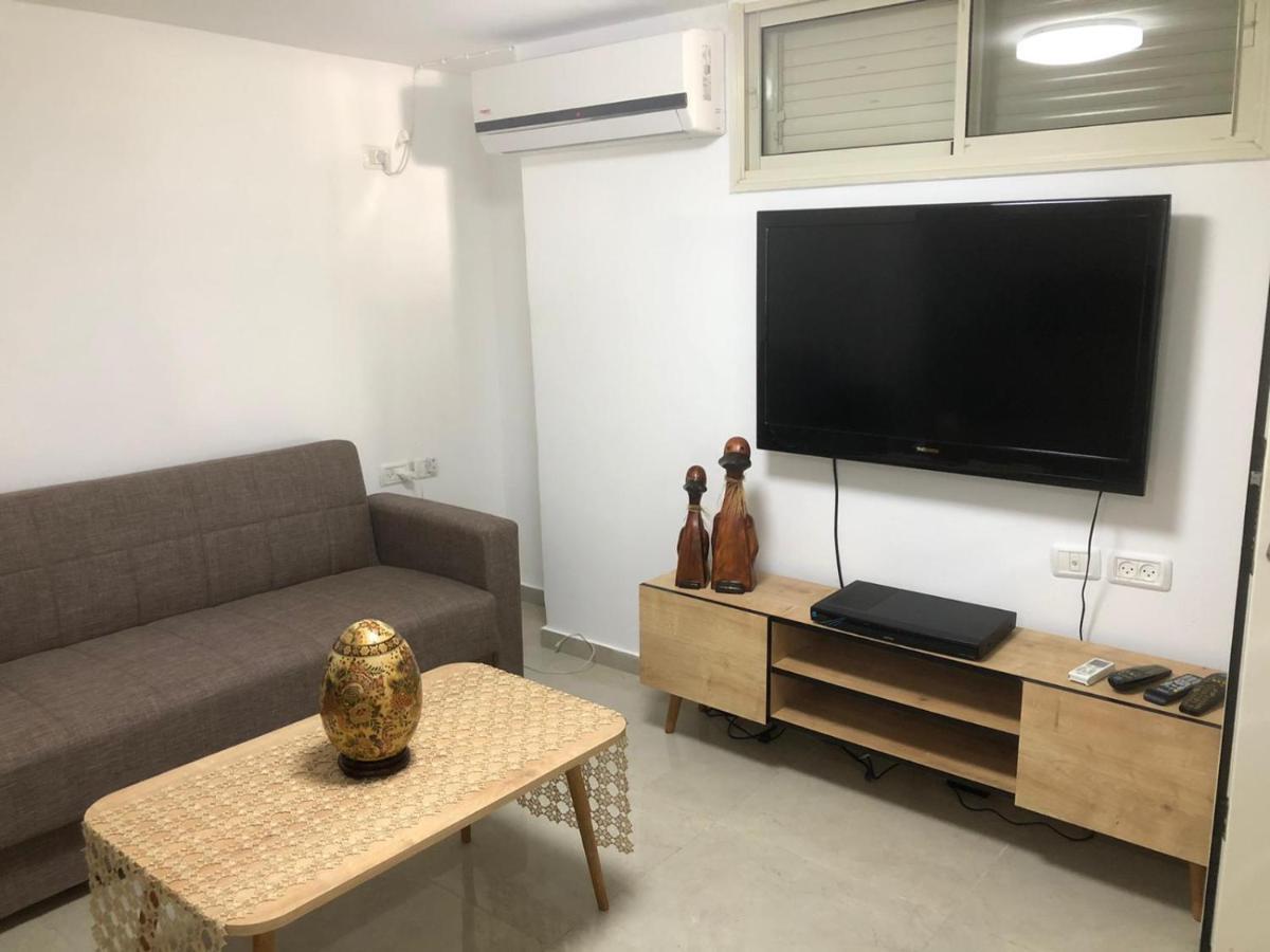 סויטת נינה Apartment Bet Sheʼan Екстериор снимка